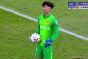 姚浩洋：我和王钰栋关系好，他很难进我球；我偶像是库尔图瓦