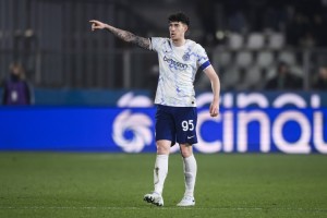 九游下载中心-罗马诺：巴萨已经开始接触巴斯托尼，国米要价不会低于5000万欧元