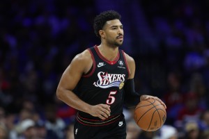 九游下载中心-22中11砍31分！格莱姆斯：感觉棒极了 如果需要我还能接着投